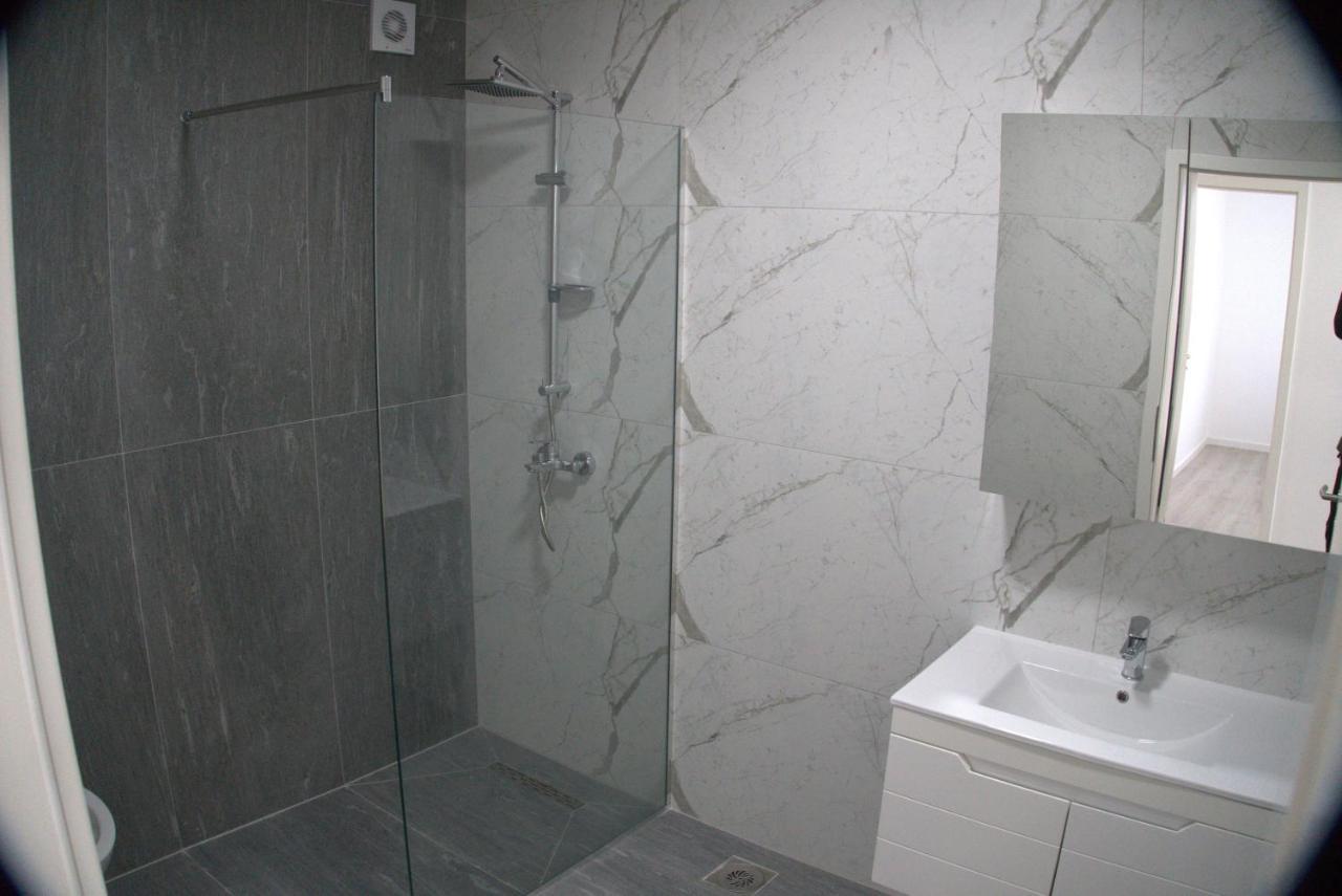 City Hotel Ferizaj Exterior photo
